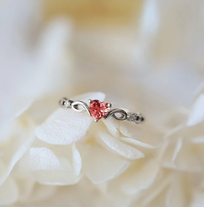 Huitan Simple Heart Ring